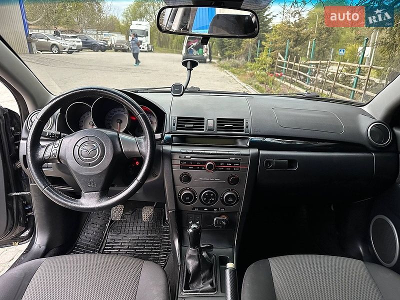 Седан Mazda 3 2006 в Львове