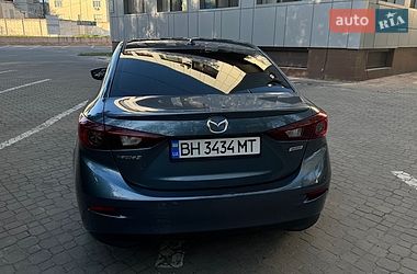 Седан Mazda 3 2016 в Черноморске