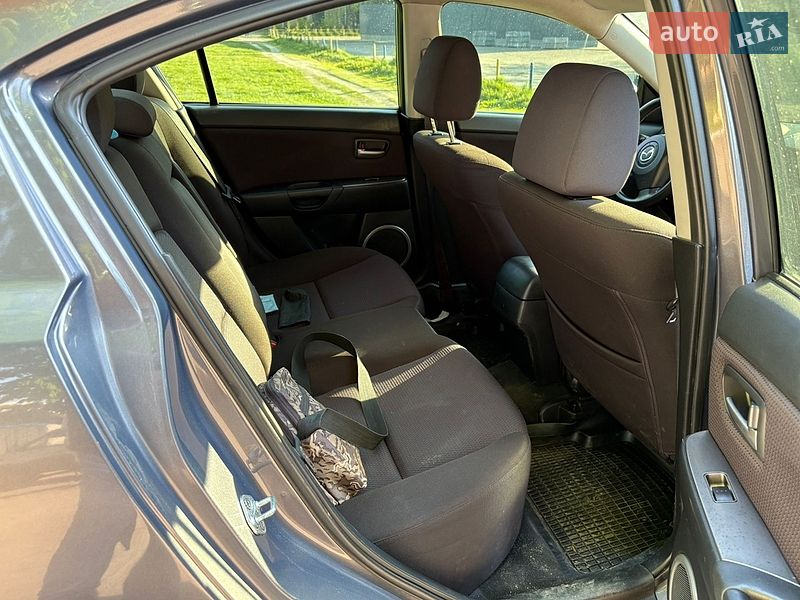 Седан Mazda 3 2007 в Харькове