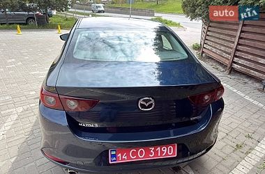 Седан Mazda 3 2023 в Львове