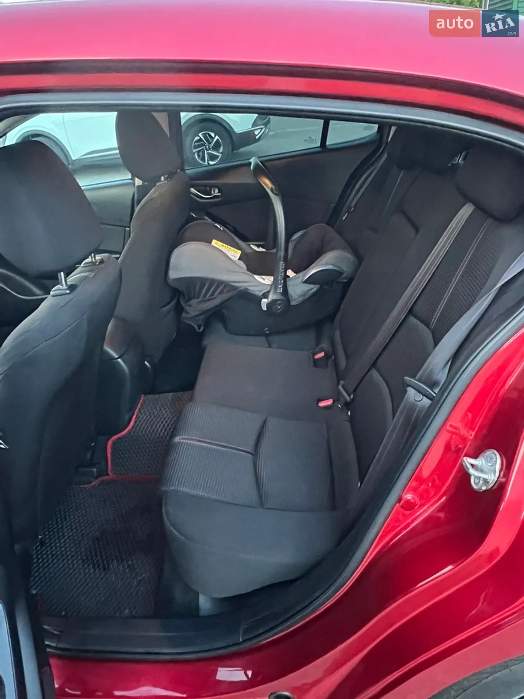 2017 Mazda 3 - мініатюра 10