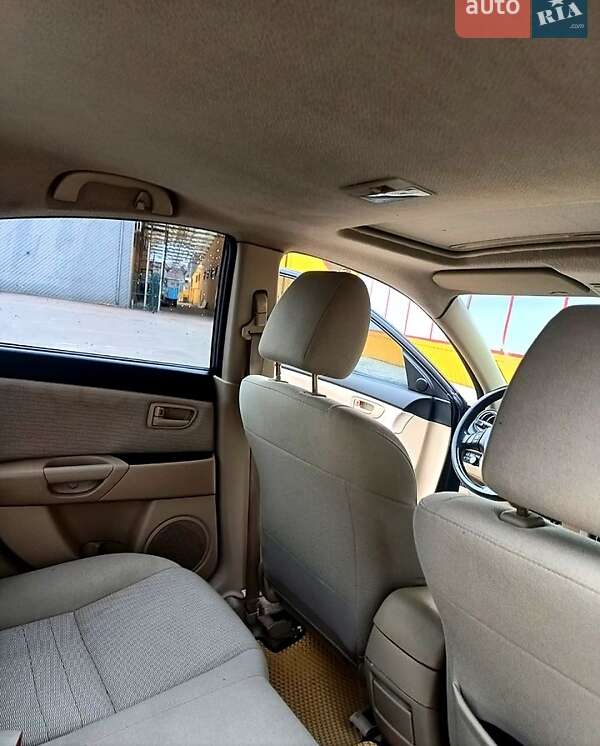 Седан Mazda 3 2007 в Житомире