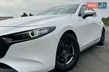 Хэтчбек Mazda 3 2019 в Киеве