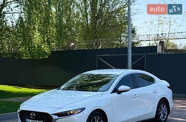 Седан Mazda 3 2020 в Киеве