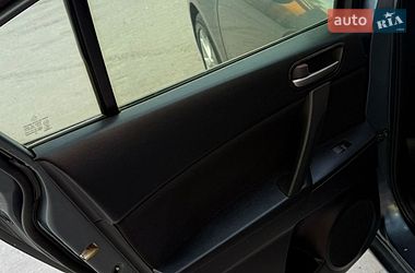 Седан Mazda 3 2012 в Бориславі