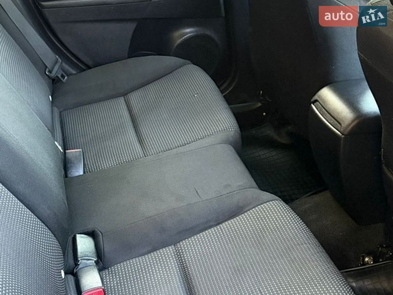 Седан Mazda 3 2012 в Бориславі