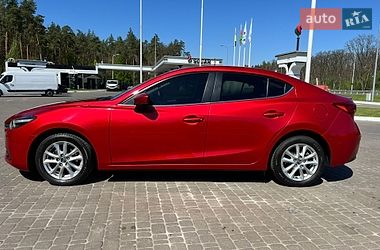 Седан Mazda 3 2017 в Киеве