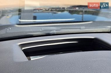 Седан Mazda 3 2019 в Києві