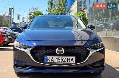 Седан Mazda 3 2019 в Києві