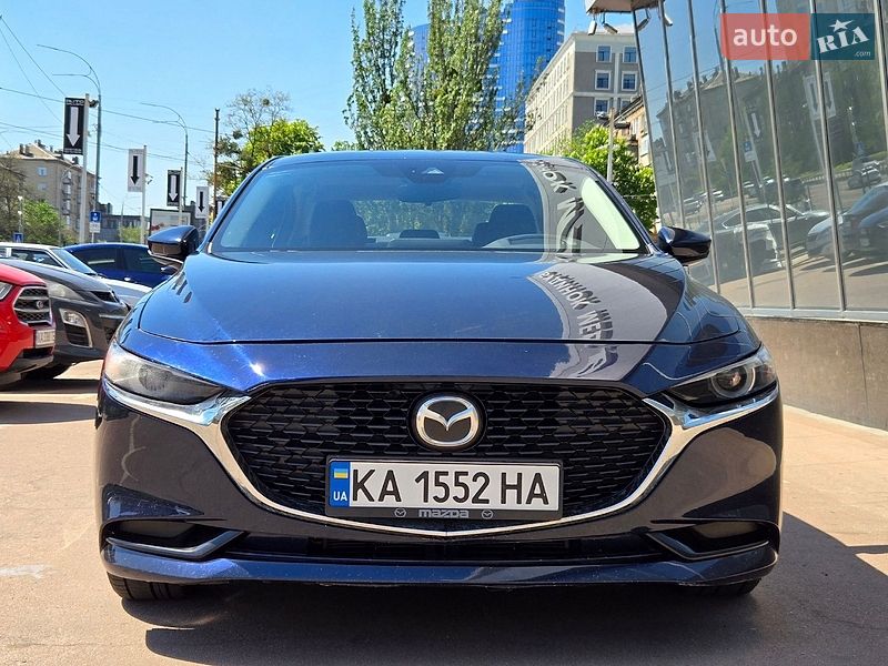 Седан Mazda 3 2019 в Києві