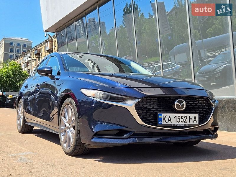 Седан Mazda 3 2019 в Києві