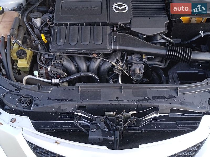 Седан Mazda 3 2005 в Першотравенську