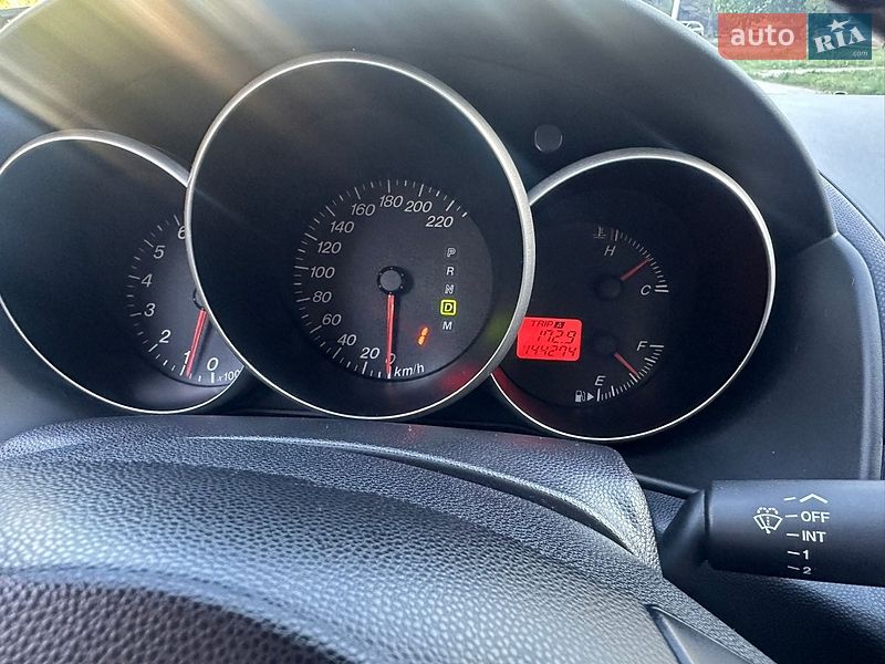 Седан Mazda 3 2005 в Кропивницком