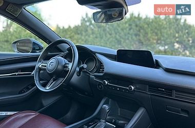 Хэтчбек Mazda 3 2023 в Киеве