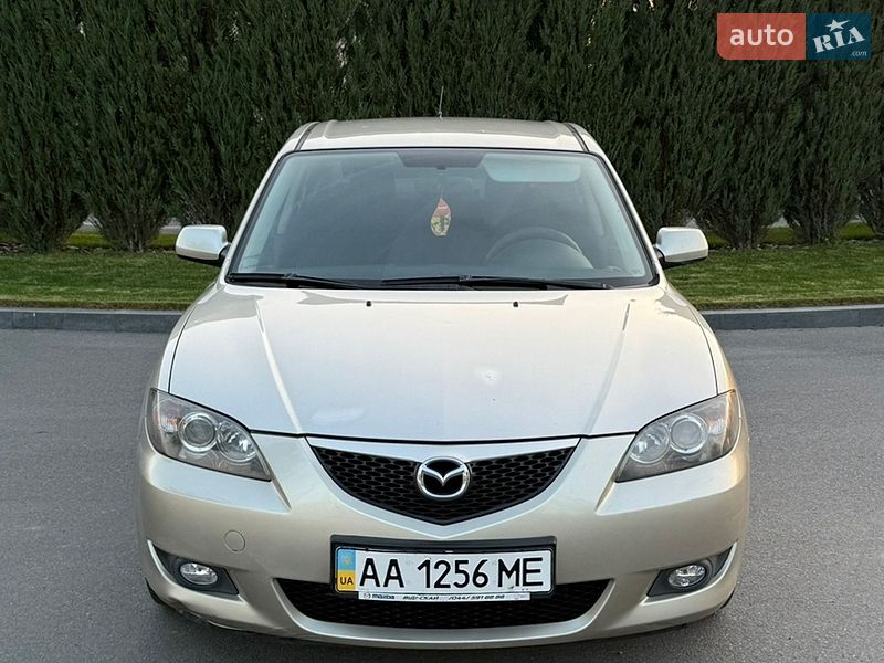 Седан Mazda 3 2006 в Днепре