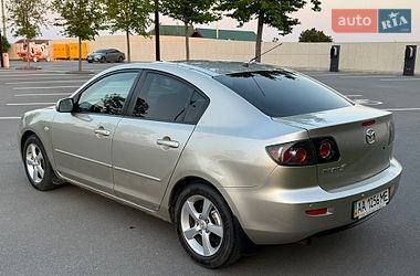 Седан Mazda 3 2006 в Днепре