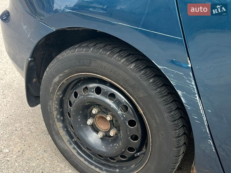 Хэтчбек Mazda 3 2006 в Виннице