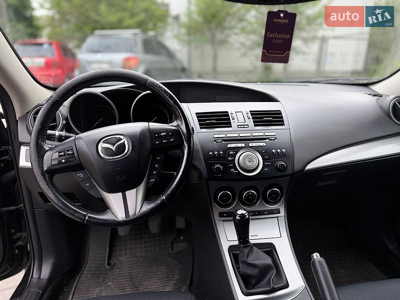 Хэтчбек Mazda 3 2009 в Львове