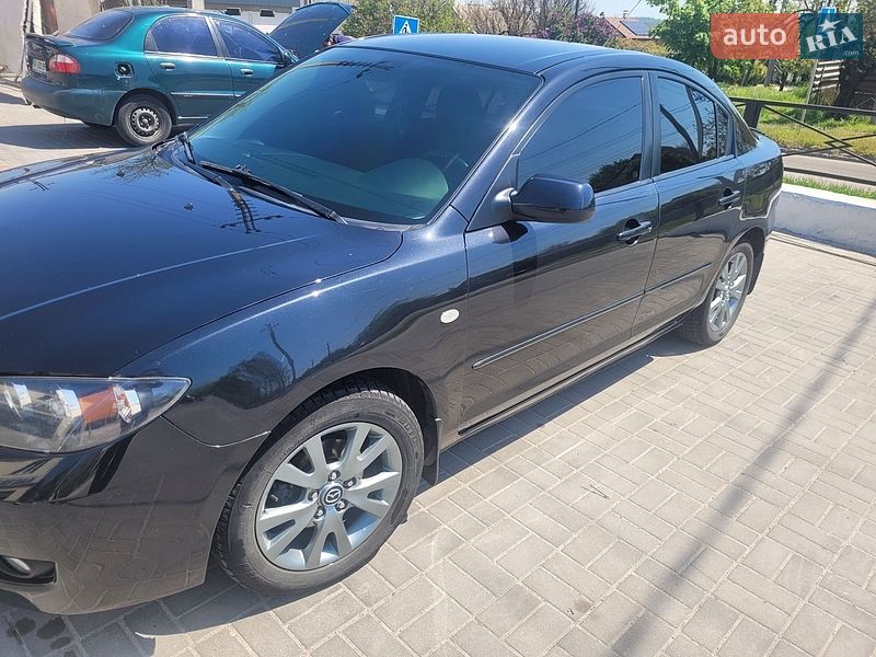 Седан Mazda 3 2007 в Запорожье