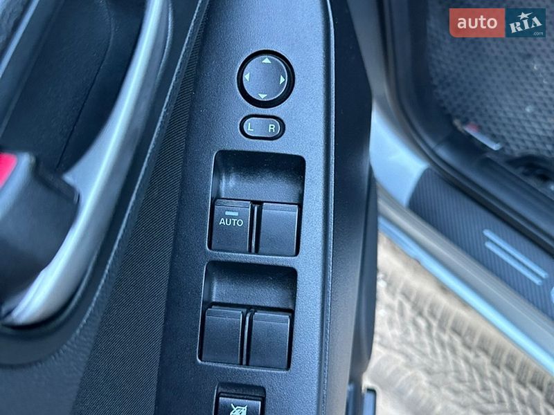 Седан Mazda 3 2012 в Днепре