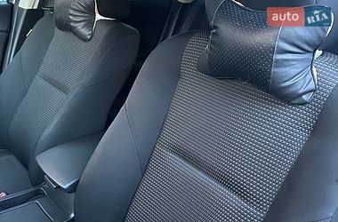 Седан Mazda 3 2012 в Днепре