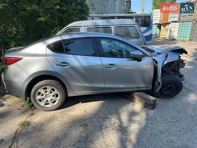 Седан Mazda 3 2014 в Одессе