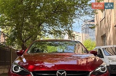 AUTO.RIA – Продам Мазда 3 2015 (KA8912PT) бензин 1.5 седан бу в
