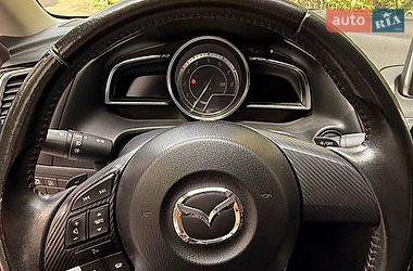 Седан Mazda 3 2015 в Києві