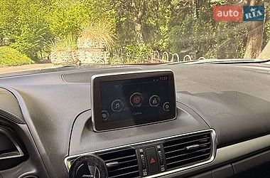 Седан Mazda 3 2015 в Києві
