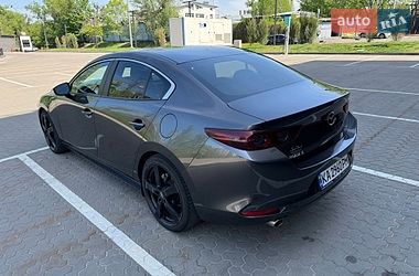 Седан Mazda 3 2021 в Киеве
