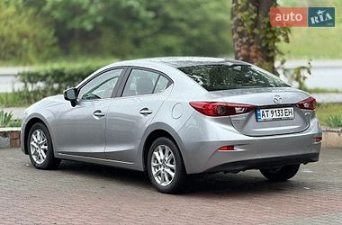 Седан Mazda 3 2015 в Івано-Франківську