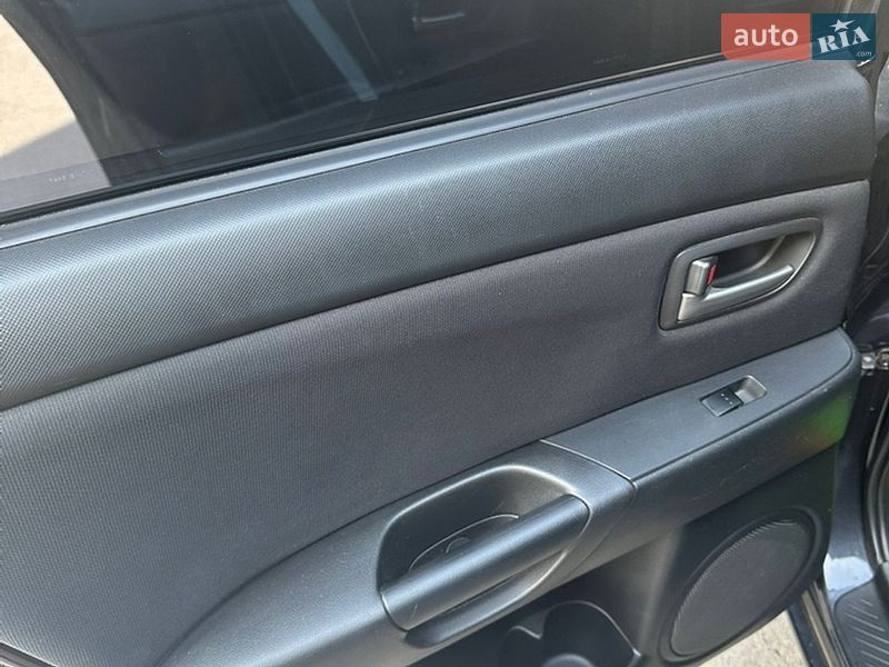 Хетчбек Mazda 3 2005 в Херсоні