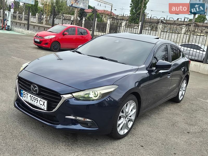 Седан Mazda 3 2017 в Одесі