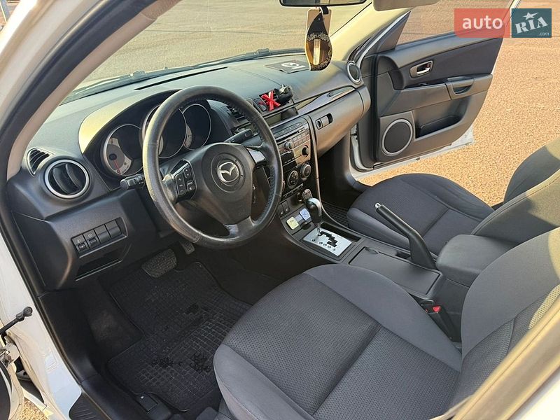 Седан Mazda 3 2008 в Николаеве