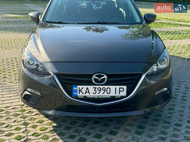 Седан Mazda 3 2015 в Харькове