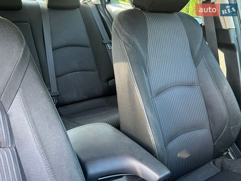 Седан Mazda 3 2015 в Харькове