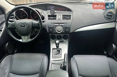 Хэтчбек Mazda 3 2009 в Киеве