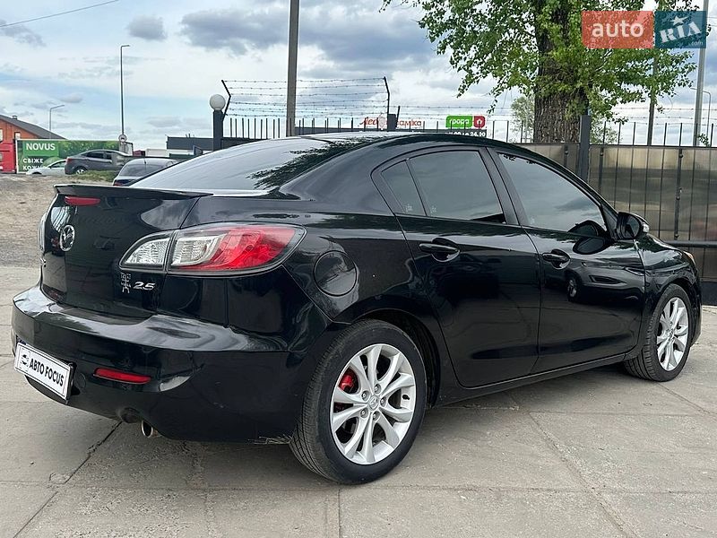 Хэтчбек Mazda 3 2009 в Киеве