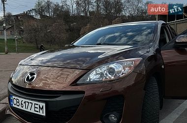 Хэтчбек Mazda 3 2012 в Чернигове