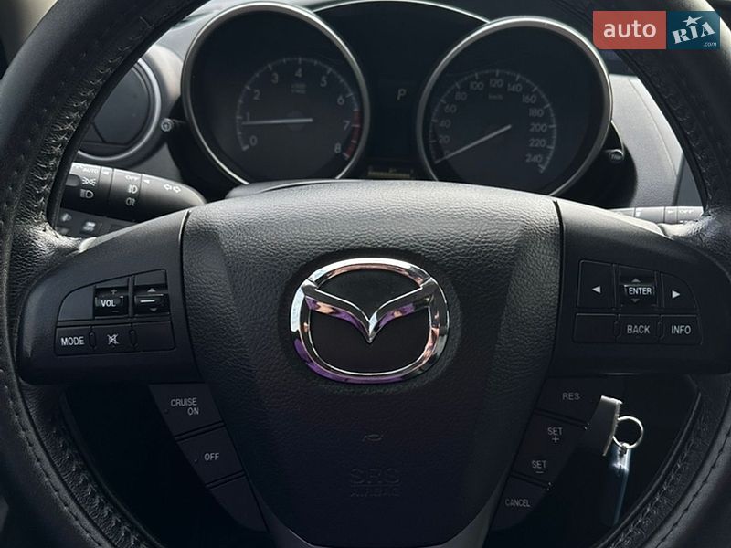 Хэтчбек Mazda 3 2012 в Чернигове