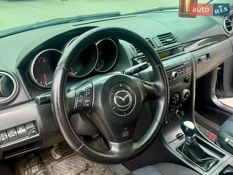 Седан Mazda 3 2004 в Хмельницком