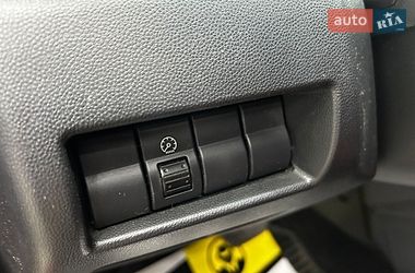 Седан Mazda 3 2008 в Чернівцях фото 13 Седан Mazda 3 2008 в Чернівцях