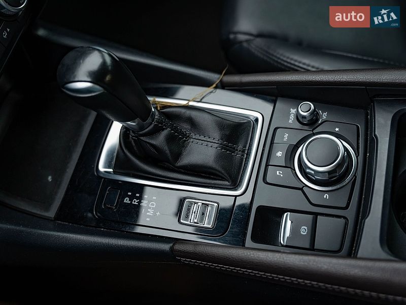 Седан Mazda 3 2018 в Києві