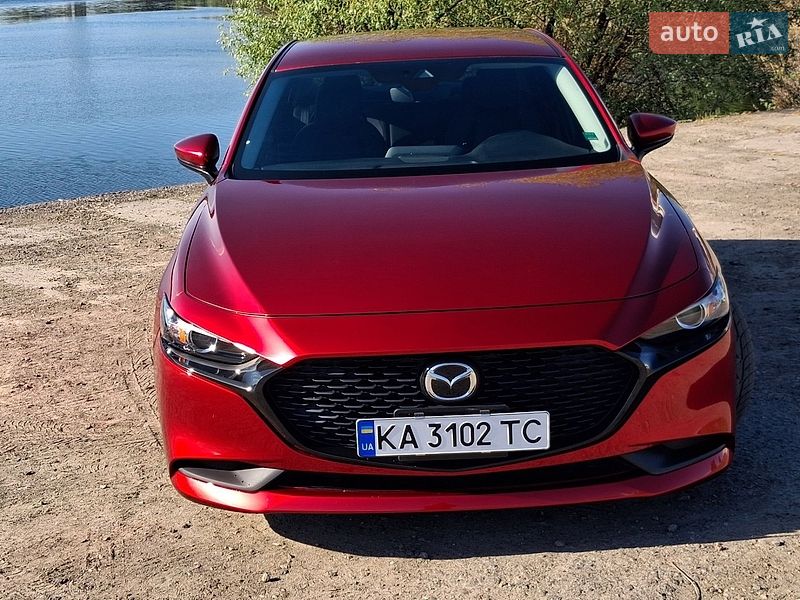 Седан Mazda 3 2021 в Киеве