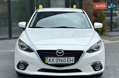 Седан Mazda 3 2015 в Вінниці