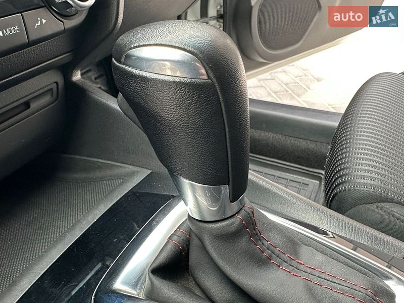Седан Mazda 3 2015 в Вінниці