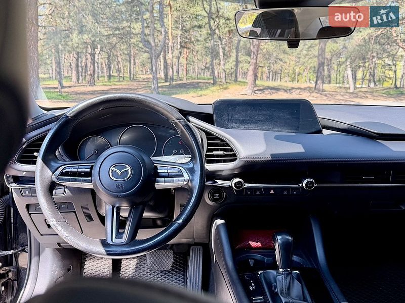 Седан Mazda 3 2022 в Днепре