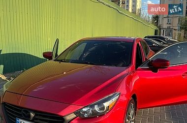 Седан Mazda 3 2017 в Києві