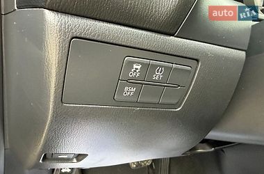 Седан Mazda 3 2016 в Киеве