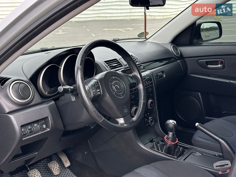 Хетчбек Mazda 3 2005 в Львові